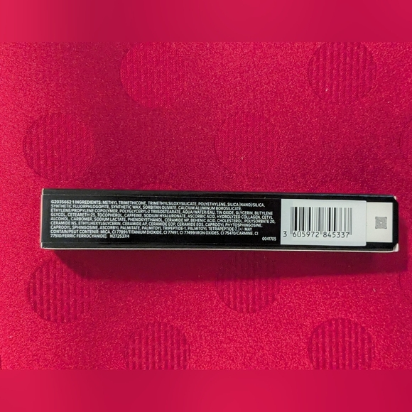 Bold Bubbly IT Cosmetics Superhero No-Tug Shadow Stick - Picture 8 of 12